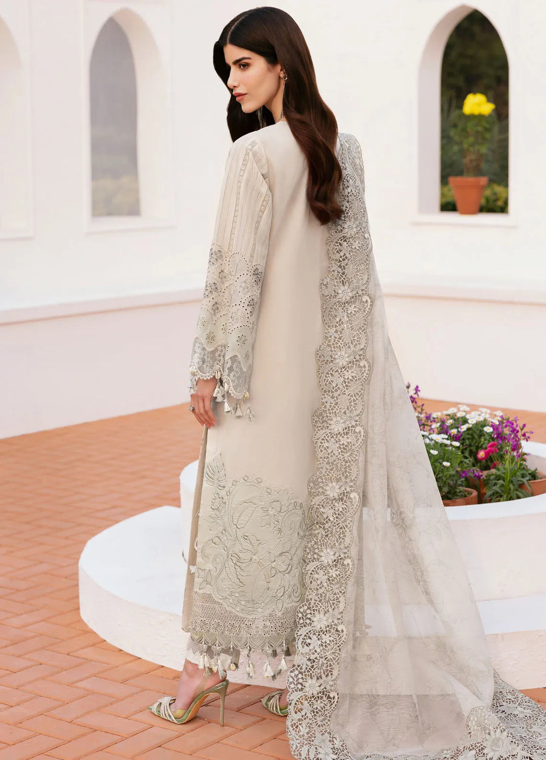 Baroque Embroidered Lawn Suits Unstitched 3 Piece BQ25EL D-04 - Summer Collection