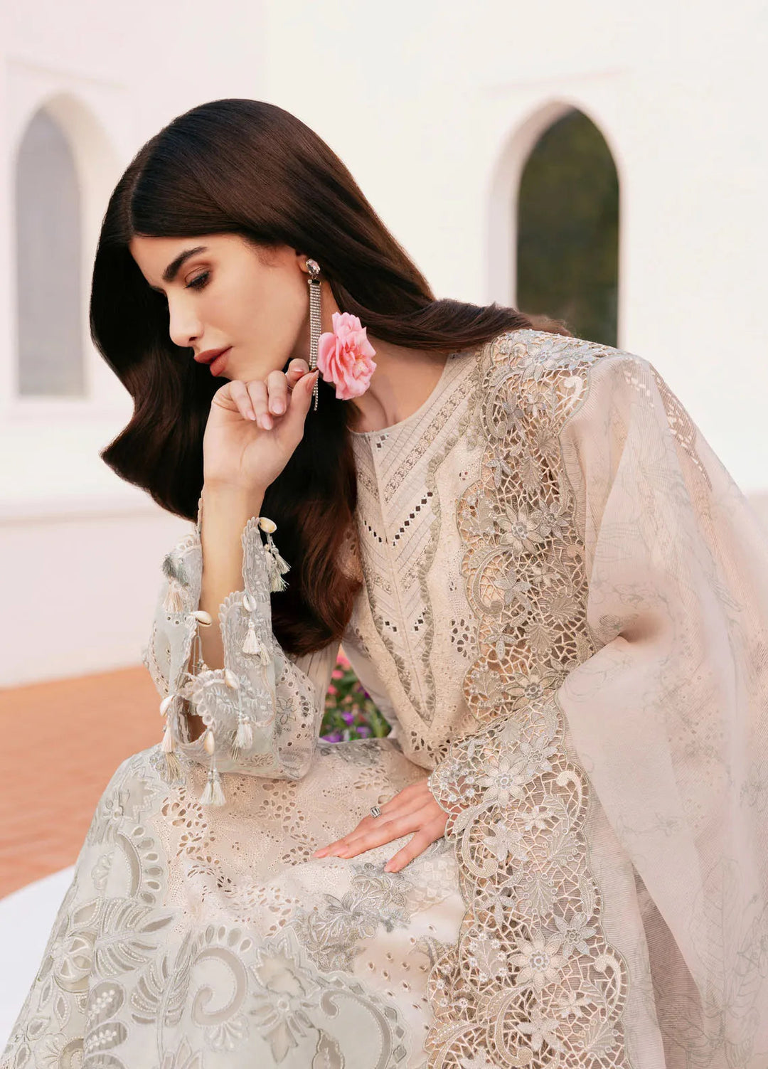 Baroque Embroidered Lawn Suits Unstitched 3 Piece BQ25EL D-04 - Summer Collection