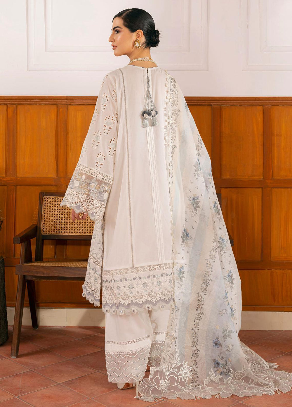 Baroque Embroidered Lawn Suits Unstitched 3 Piece BQ23ES BQU-SL11-D01 - Summer Collection