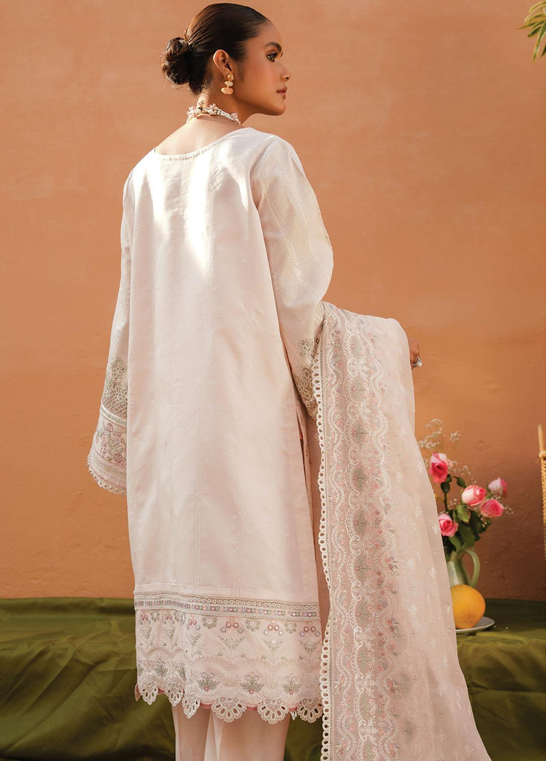 Baroque Embroidered Lawn Suits Unstitched 3 Piece BQ23-SL10 SL10-D08 - Summer Collection