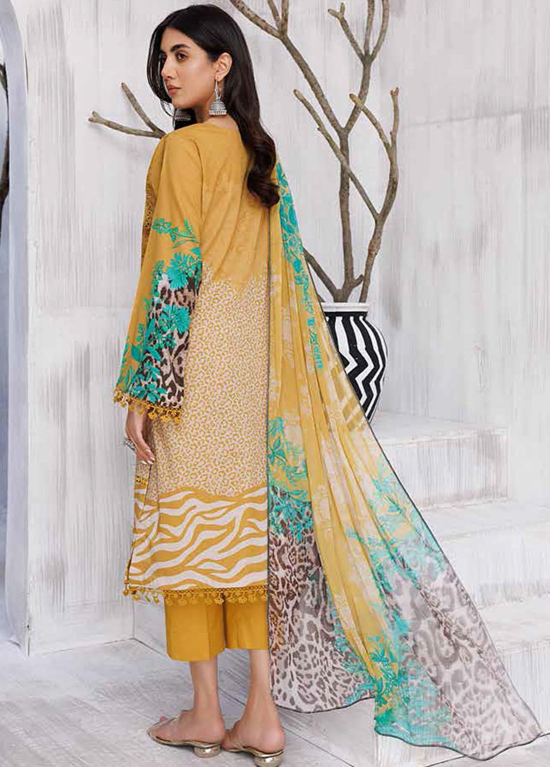Basant By Charizma Embroidered Lawn Suits Unstitched 3 Piece CRZ23B CBL-14 - Summer Collection