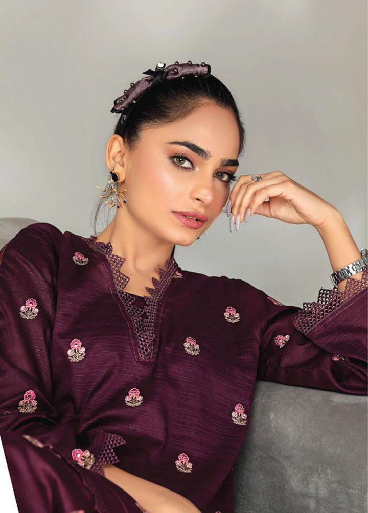 Basics By Aalaya Embroidered Lawn Suits Unstitched 2 Piece ALY23BE D-01 - Summer Collection