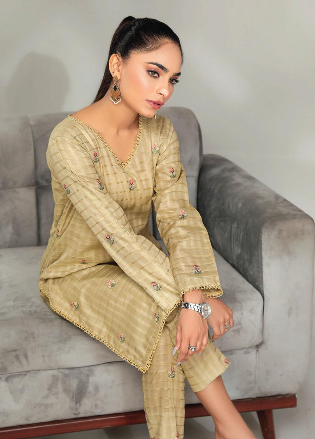 Basics By Aalaya Embroidered Lawn Suits Unstitched 2 Piece ALY23BE D-03 - Summer Collection