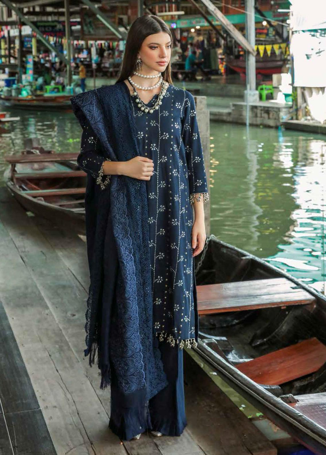 Bazaar By Nureh Embroidered Khaddar Suits Unstitched 3 Piece NU22BM NW-77 - Winter Collection