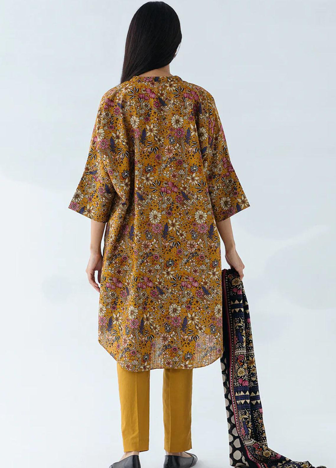 Beechtree Printed Khaddar Suits Unstitched 2 Piece BT23UF BT1W23U18 Amber Glow - Formal Collection