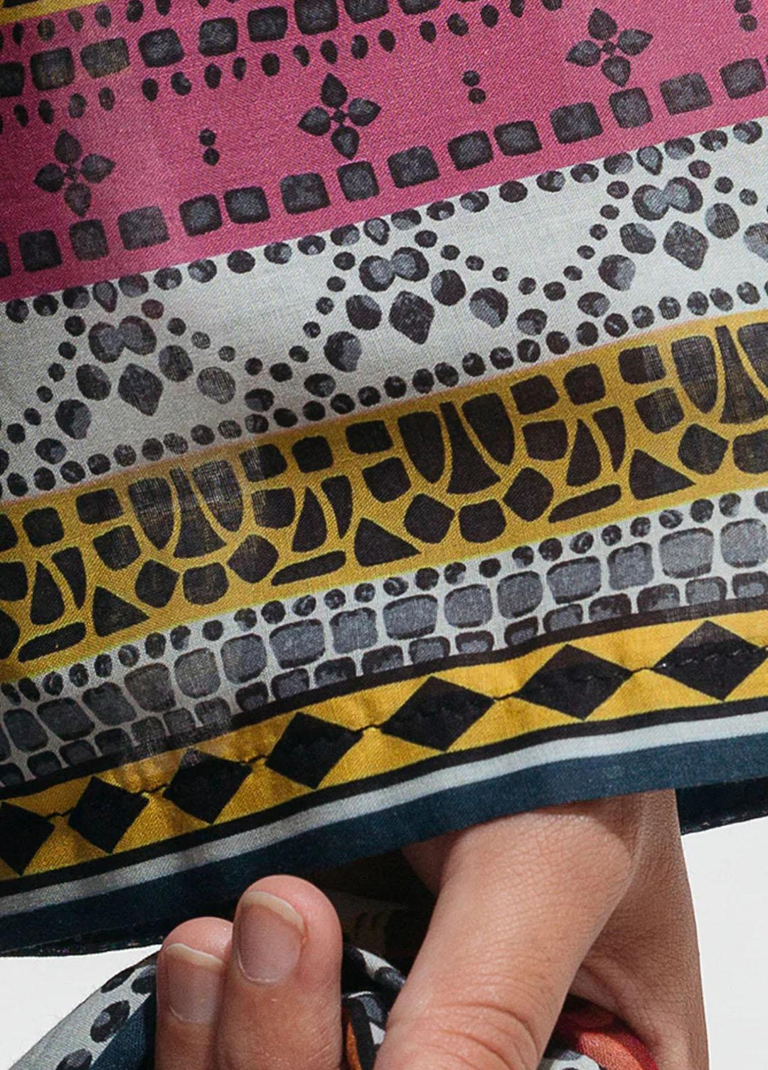 Beechtree Embroidered Lawn Suits Unstitched 3 Piece BT23US BT5S23U44 Vivid Orchid - Summer Collection