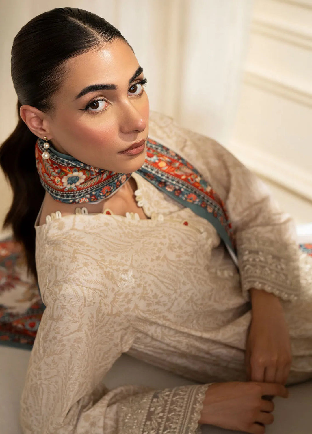 Bellini By Seran Embroidered Khaddar Suit Unstitched 3 Piece SRN24BW D-02 Anora - Winter Collection