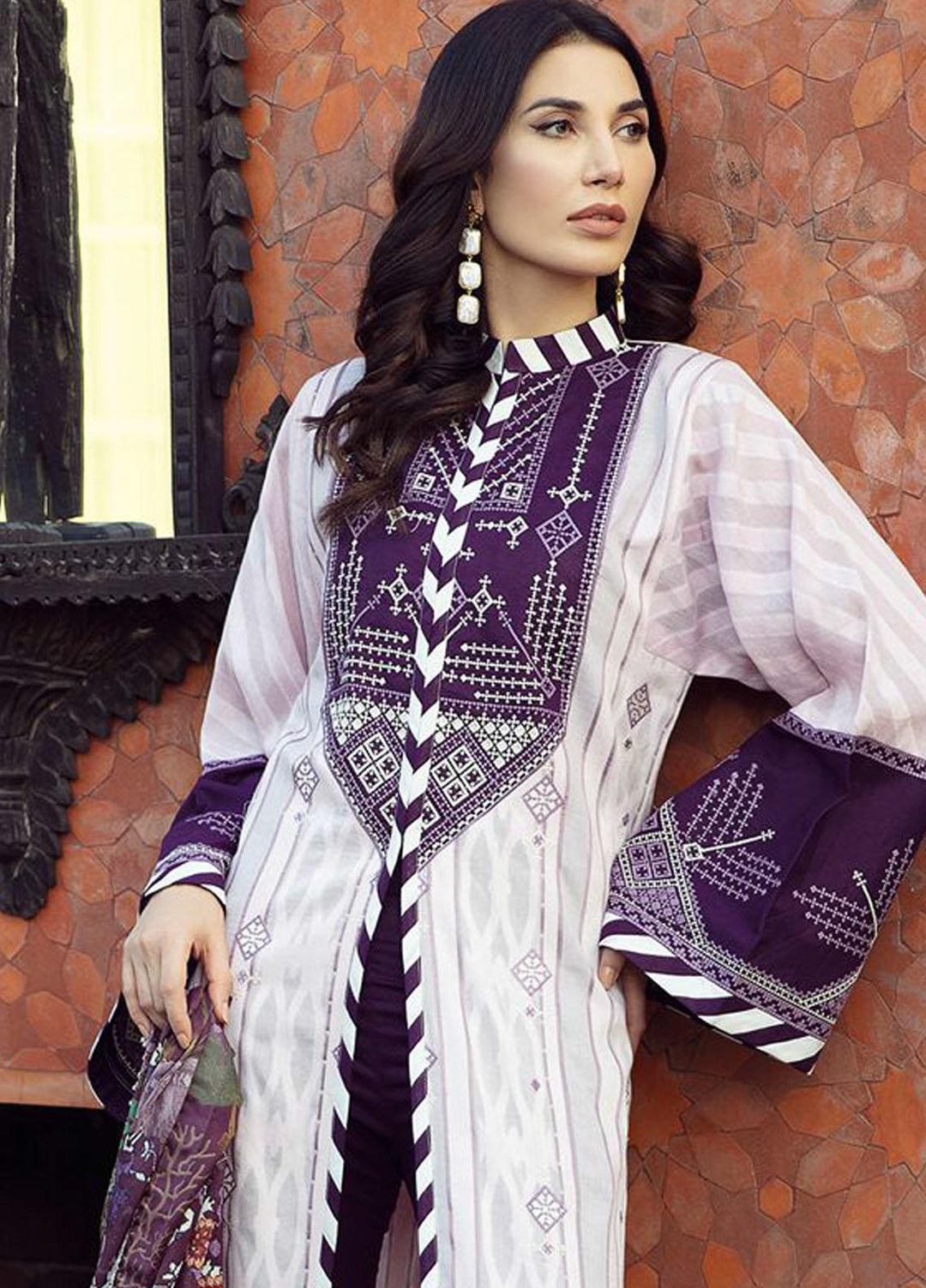 BIN ILYAS Embroidered Lawn Suits Unstitched 3 Piece BI21LL 4-A - Summer Collection
