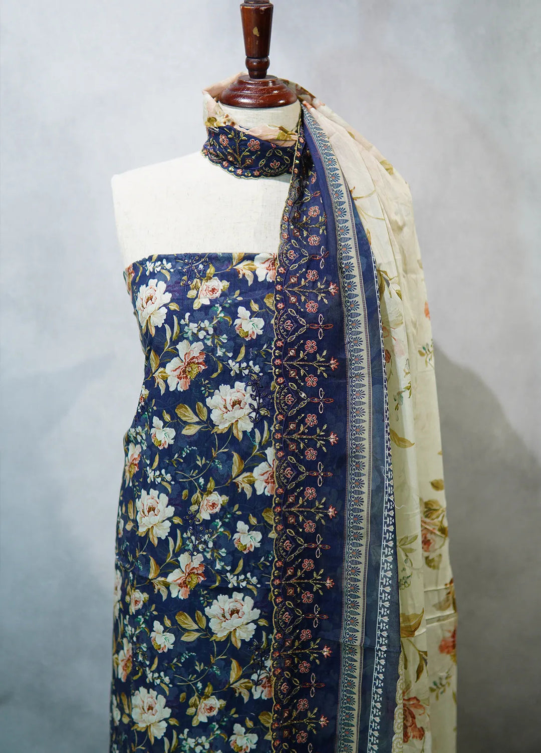 Bin Saeed Embroidered Suit Unstitched 3 Piece D-22 - Fall Collection