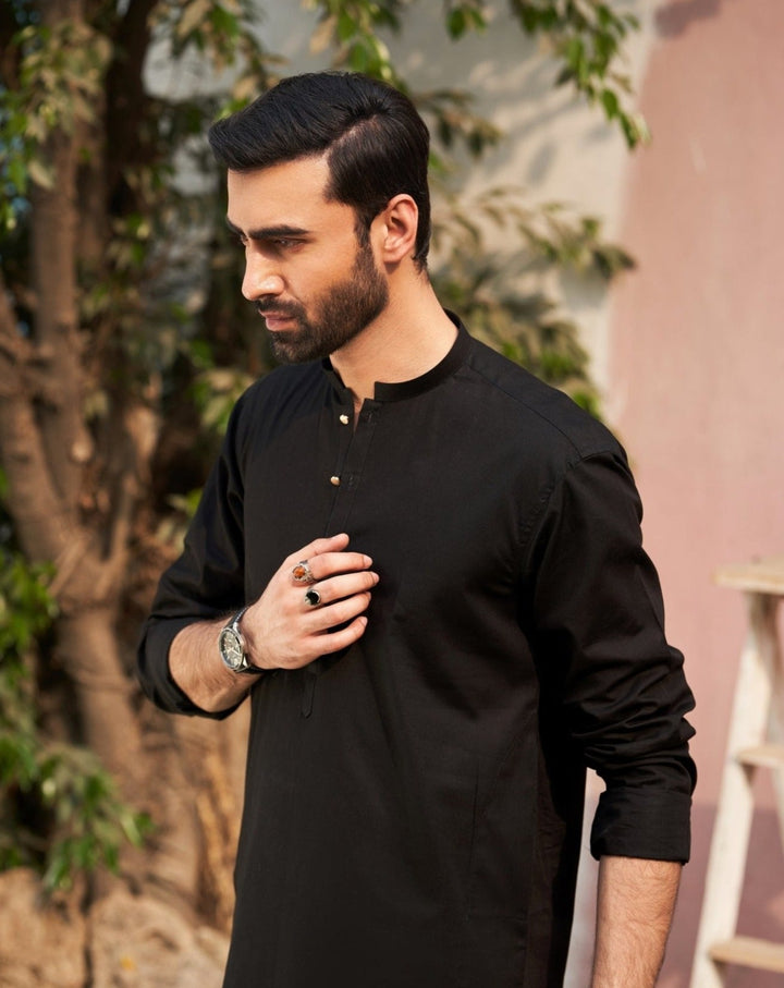 Muraqsh Ready To Wear Solids  Men Black Cotton Kurta Trouser MUR-BCKWT-KUR - Summer Collection