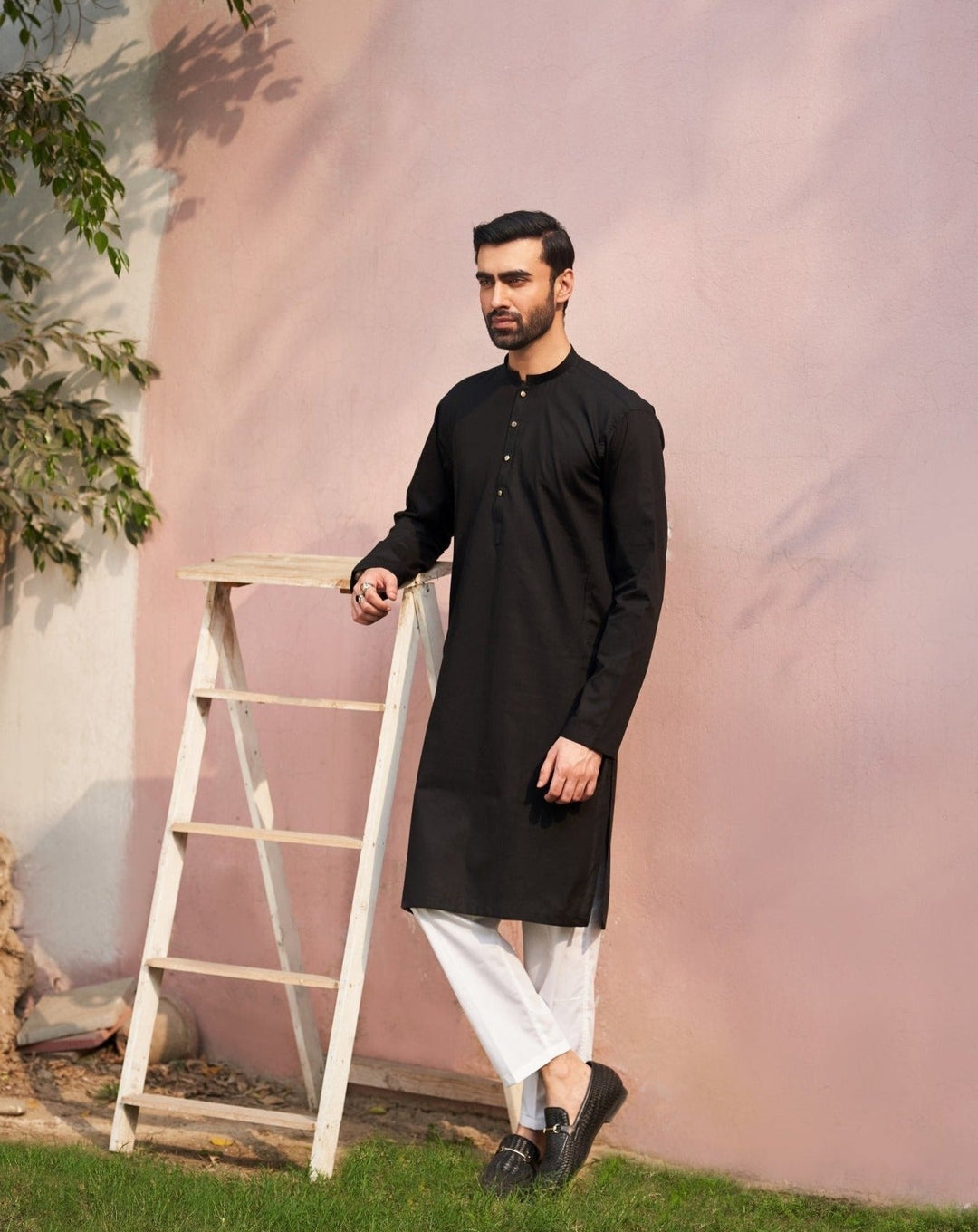 Muraqsh Ready To Wear Solids  Men Black Cotton Kurta Trouser MUR-BCKWT-KUR - Summer Collection