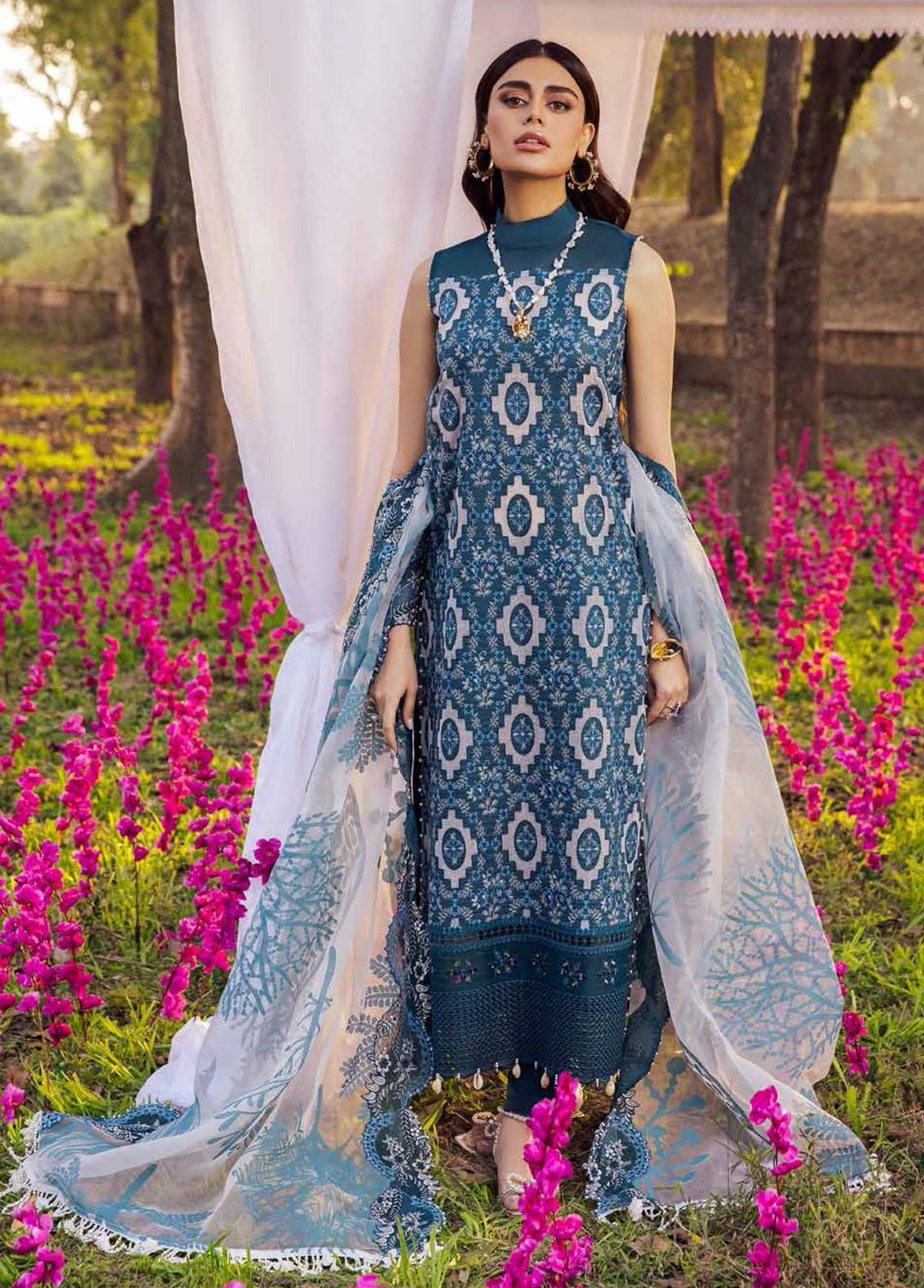 Blooming Summers By Nureh Embroidered Lawn Suits Unstitched 3 Piece NU22BS NI-33 Baby Breath - Luxury Collection