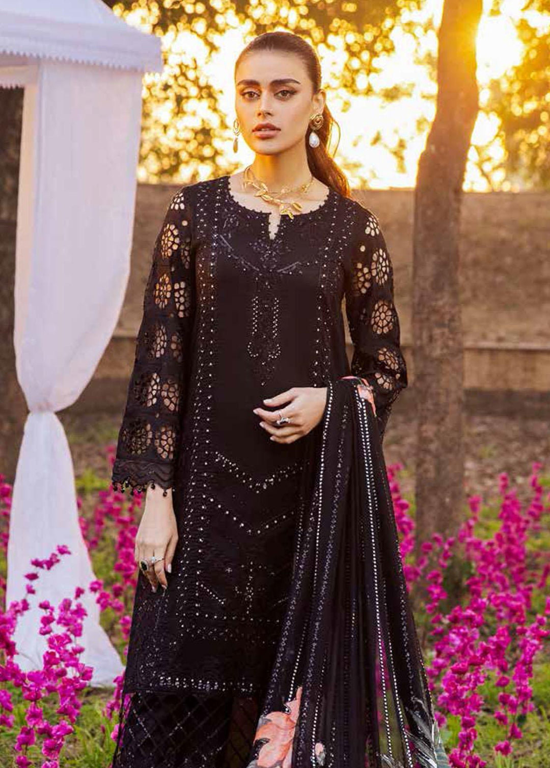 Blooming Summers By Nureh Embroidered Lawn Suits Unstitched 3 Piece NU22BS NI-34 Nightfall - Luxury Collection