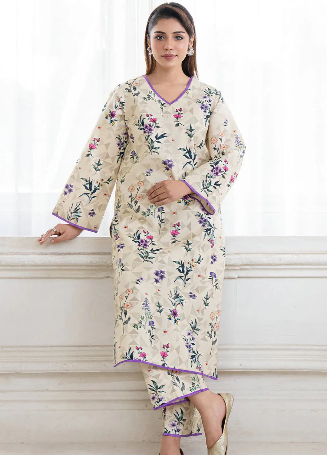 Botanical Bloom by Meerak Pret Printed Lawn 2 Piece Suit Gleam