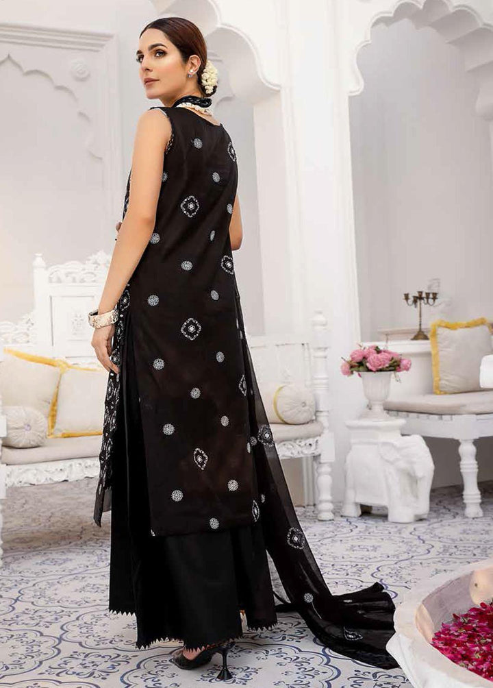 Breeze By Mahnur Embroidered Lawn Suits Unstitched 3 Piece MN22BL ML-10 - Luxury Collection