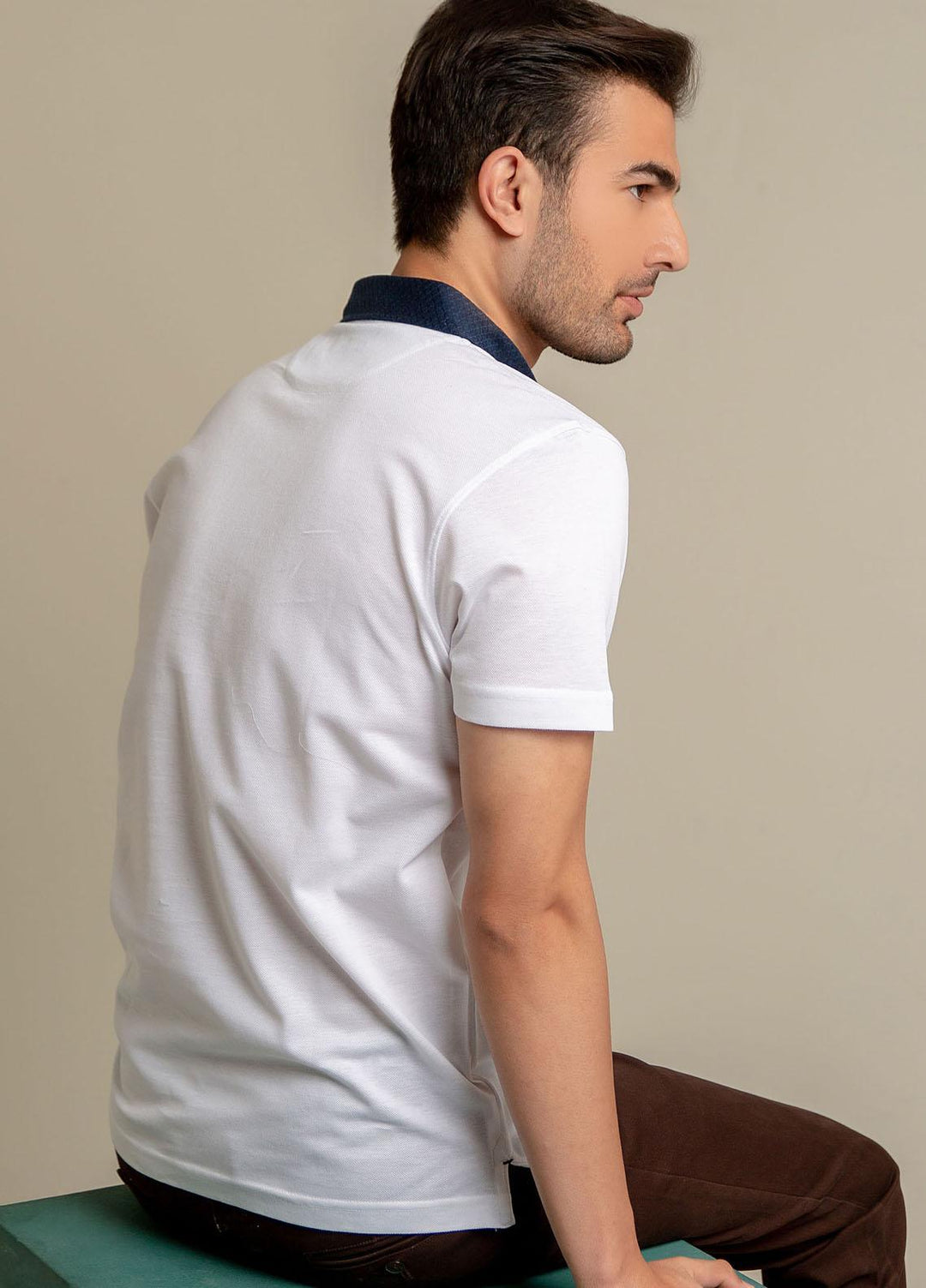 Brumano Cotton Casual Polo Shirts for Mens -  White Pique Polo With Navy Blue Collar-SS2022