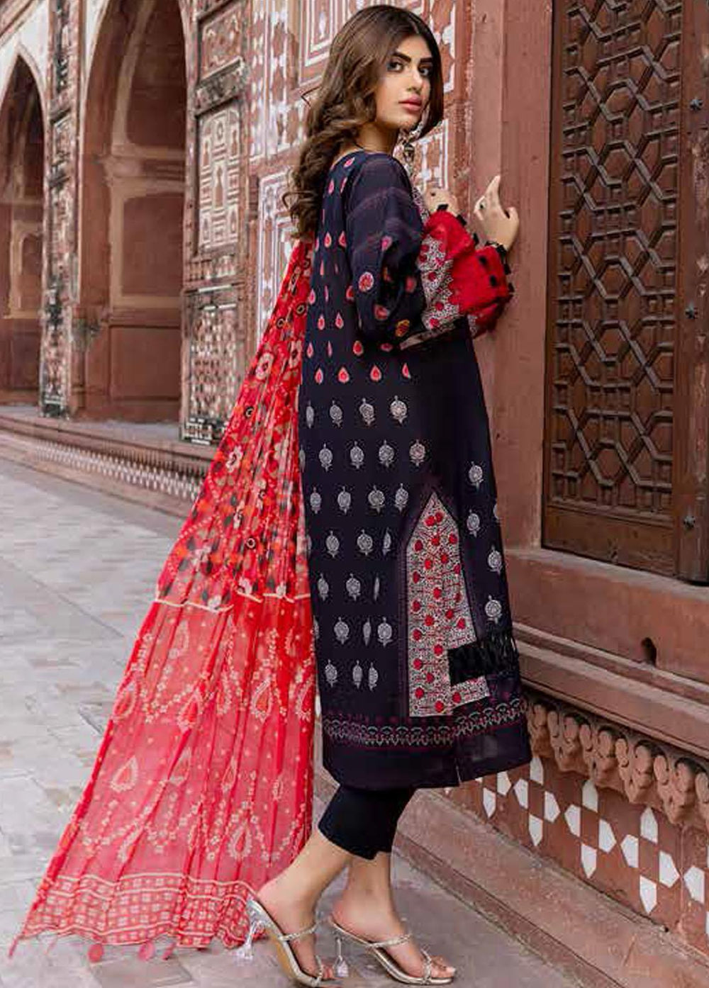 C-Prints By Charizma Embroidered Lawn Suits Unstitched 3 Piece CRZ22CP CP:09 - Summer Collection