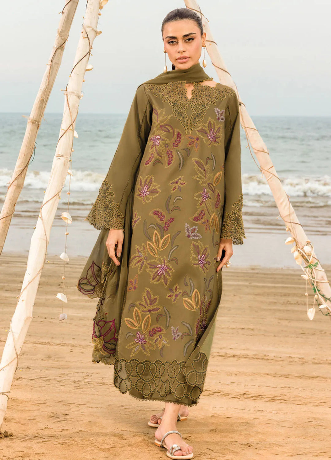 Carnation by Rang Rasiya Embroidered Lawn Unstitched Suits 3 Piece RR25CL D-15 Leah - Festive Collection