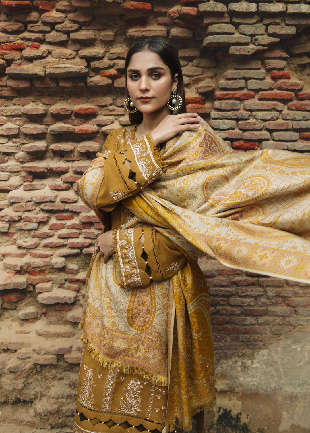 Carvaan By Humdum Embroidered Woolen Suits Unstitched 3 Piece HD23WS 03 - Winter Collection