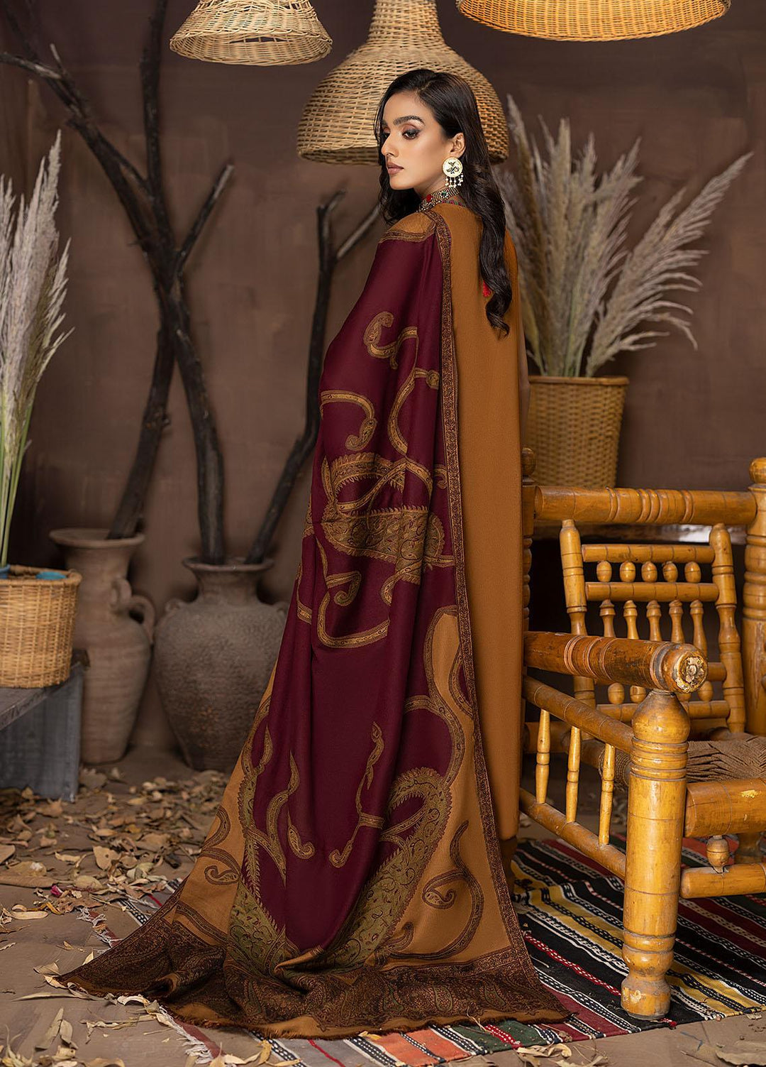 Carvaan By Humdum Embroidered Woolen Suits Unstitched 3 Piece HD22C 08 - Winter Collection