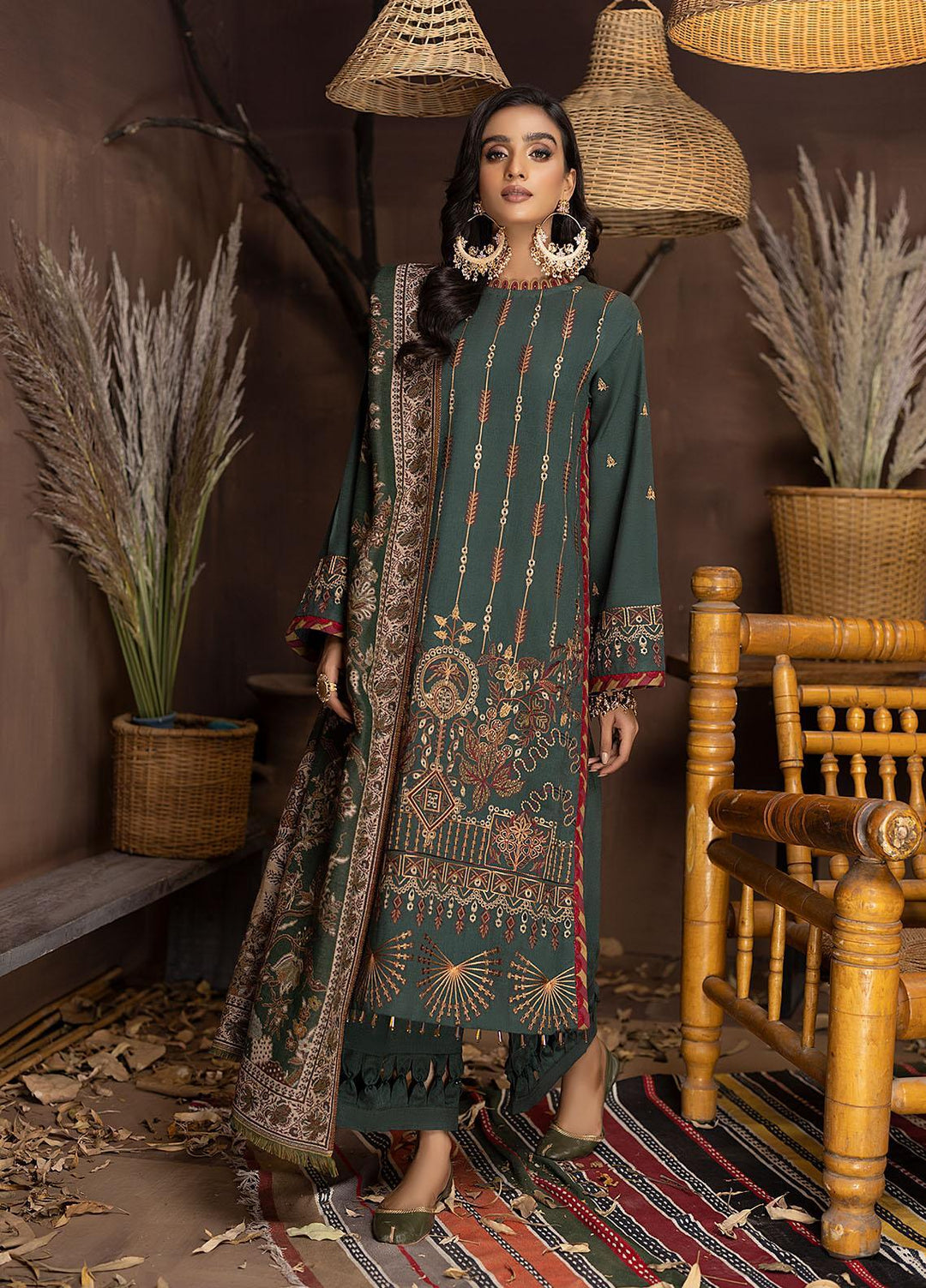 Carvaan By Humdum Embroidered Woolen Suits Unstitched 3 Piece HD22C 09 - Winter Collection