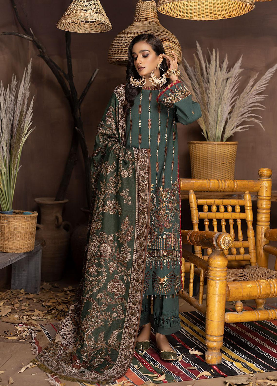 Carvaan By Humdum Embroidered Woolen Suits Unstitched 3 Piece HD22C 09 - Winter Collection