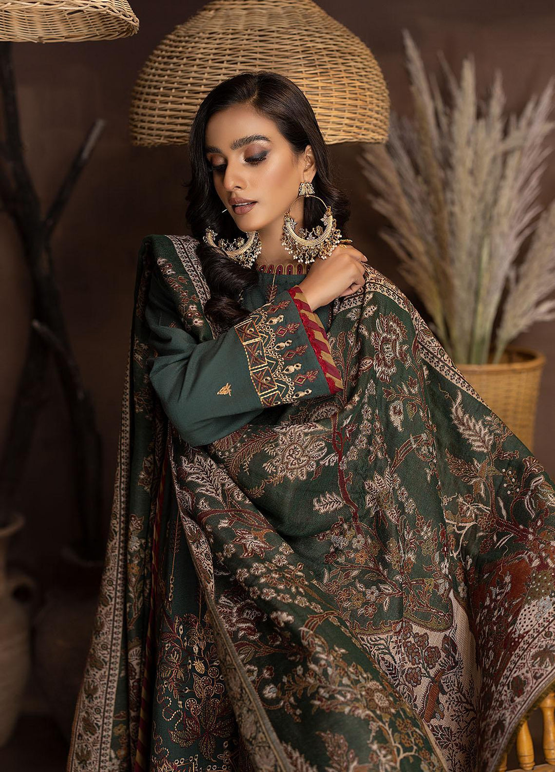 Carvaan By Humdum Embroidered Woolen Suits Unstitched 3 Piece HD22C 09 - Winter Collection