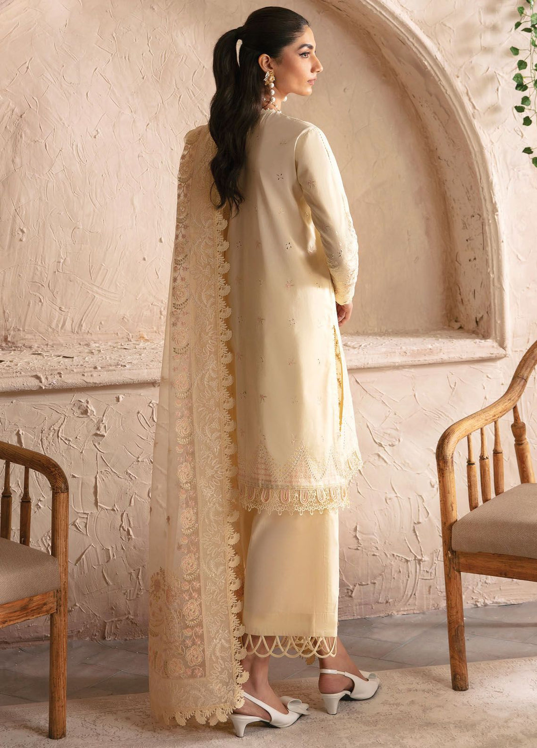 Cascade By Afrozeh Embroidered Lawn Suit Unstitched 3 Piece AF24C AL-24-LUX-V1-08 Claire - Luxury Summer Collection