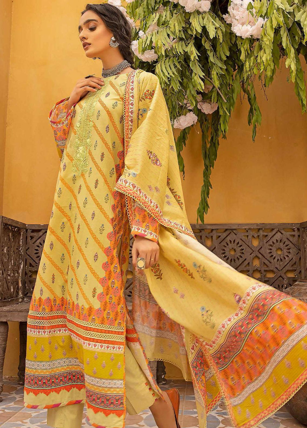 Gul Ahmed Embroidered  Suits Unstitched 3 Piece GA22CM CBE-22012 - Festive Collection