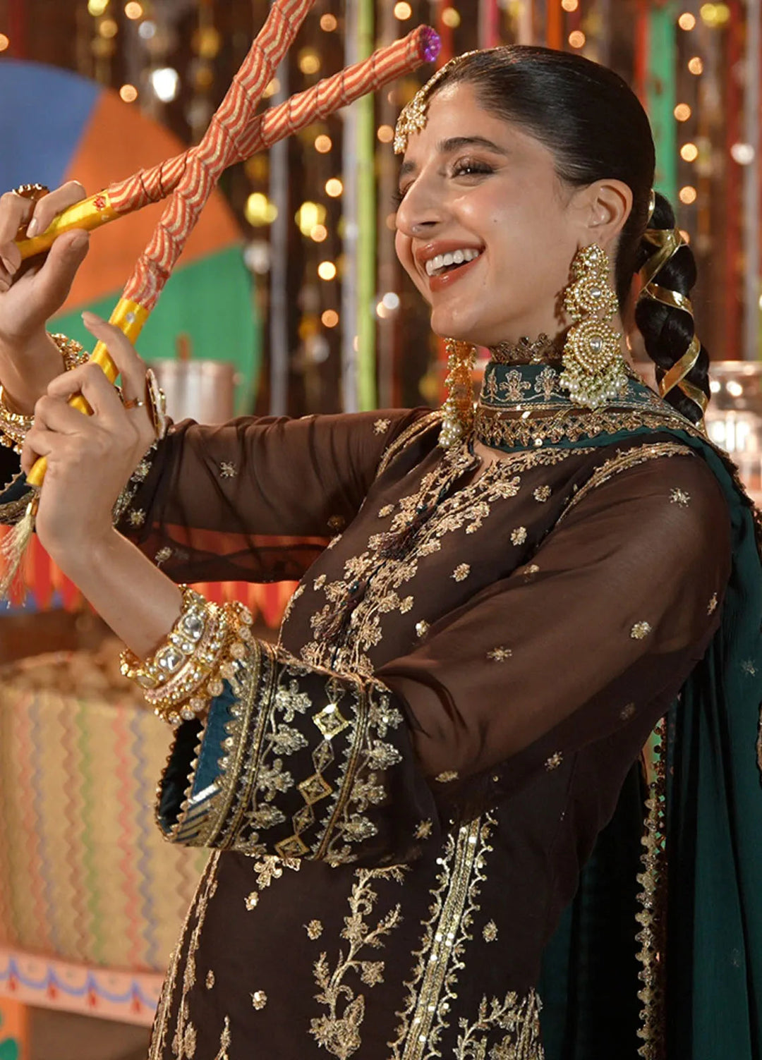 Chamak Damak by Asim Jofa Embroidered Chiffon Unstitched Suit 3 Piece AJ24CD AJCD-29 - Festive Collection