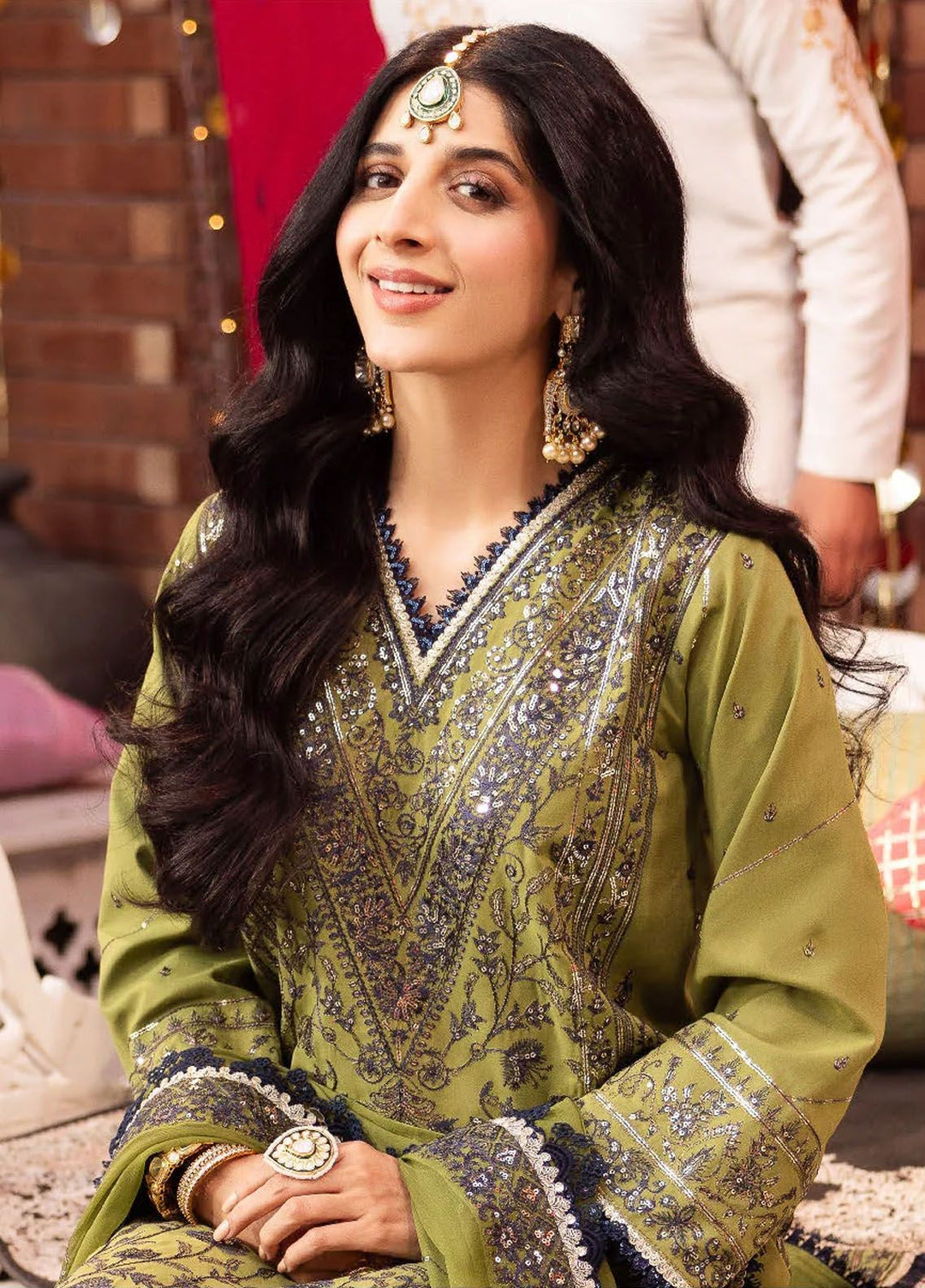 Chamak Damak by Asim Jofa Embroidered Silk Suits Unstitched 3 Piece AJ24CD AJCD-10 - Festive Collection