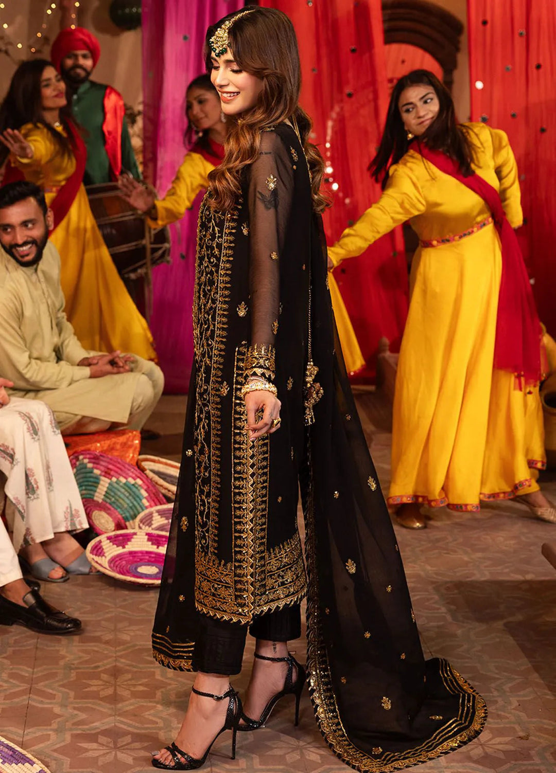 Chamak Damak by Asim Jofa Pret Embroidered Chiffon Suit 3 Piece AJ24CD AJCD-19