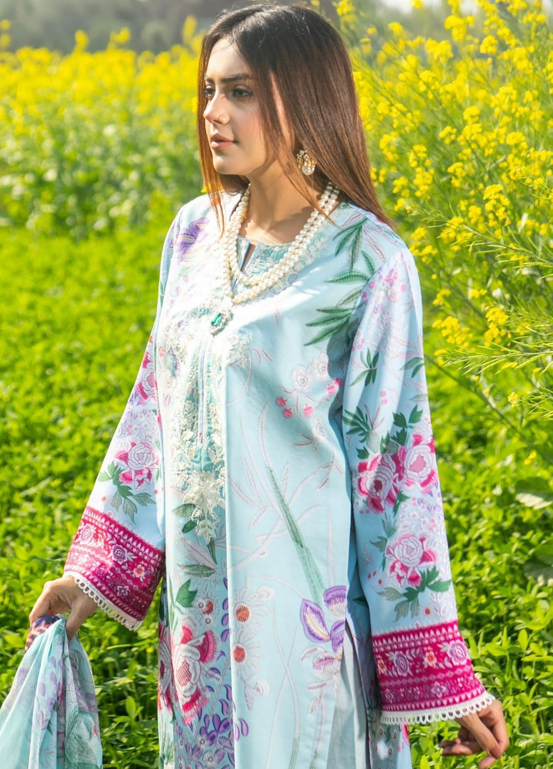 Chandan Nagri Pret Embroidered Lawn 3 Piece Suit Daisy