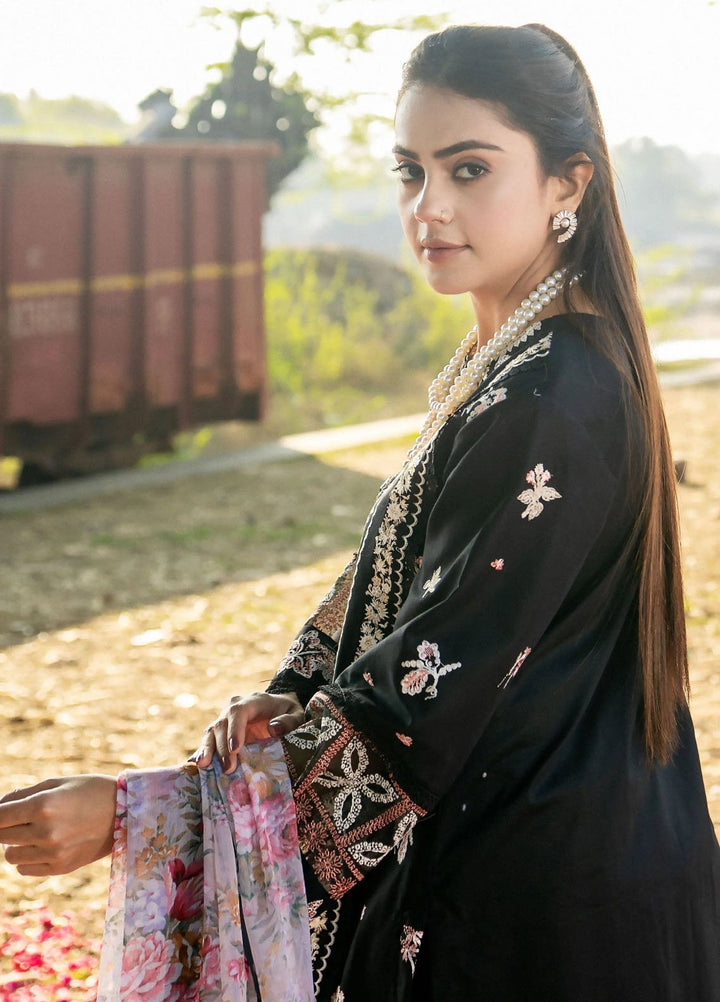 Chandan Nagri Pret Embroidered Lawn 3 Piece Suit Nissa