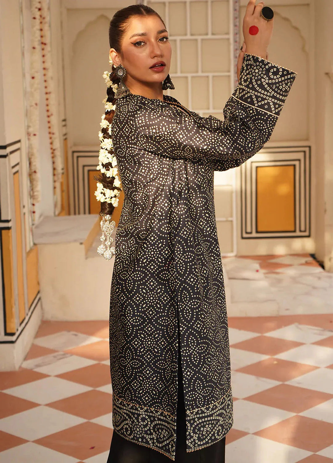 Chandan Nagri Pret Printed Lawn Kurti Zeest