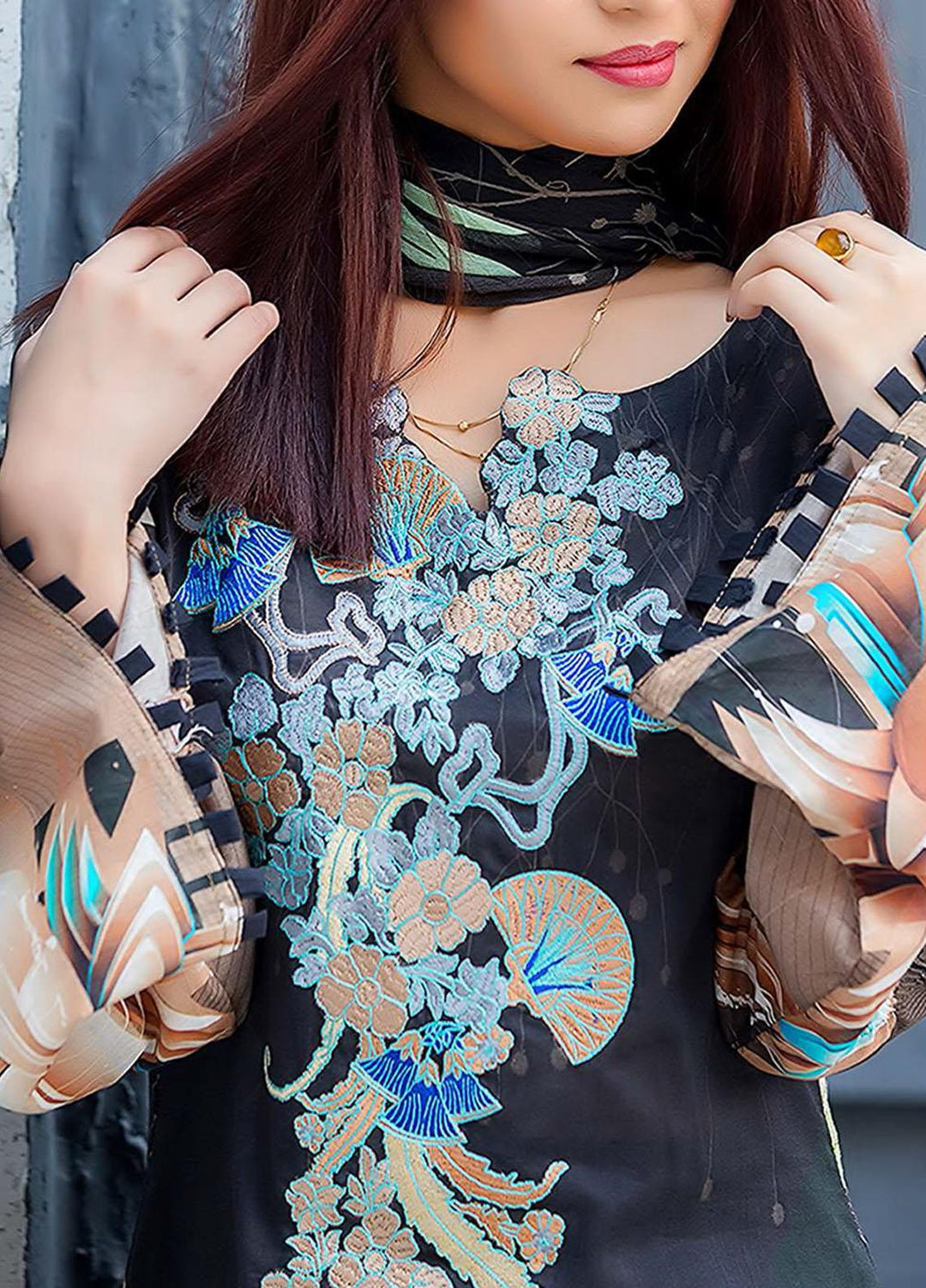 Kashish By Change Embroidered Lawn Suits Unstitched 3 Piece CG21K CL-030 - Summer Collection