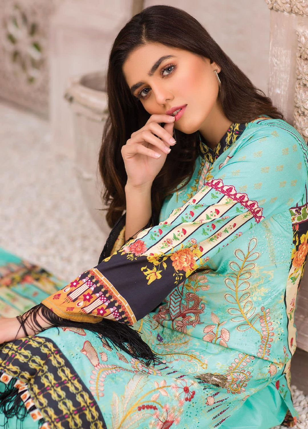 Change Embroidered Lawn Suits Unstitched 3 Piece CG21SR D-18 - Summer Collection