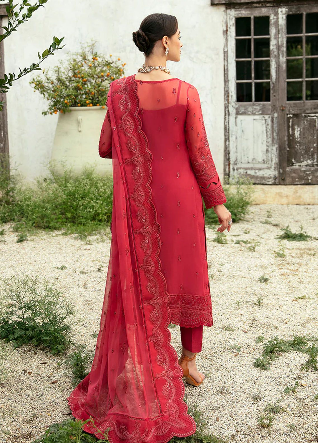 Chant D lAmour by Gulaal Embroidered Chiffon Suits Unstitched 4 Piece GL24CD D-03 Ulmaria - Luxury Collection
