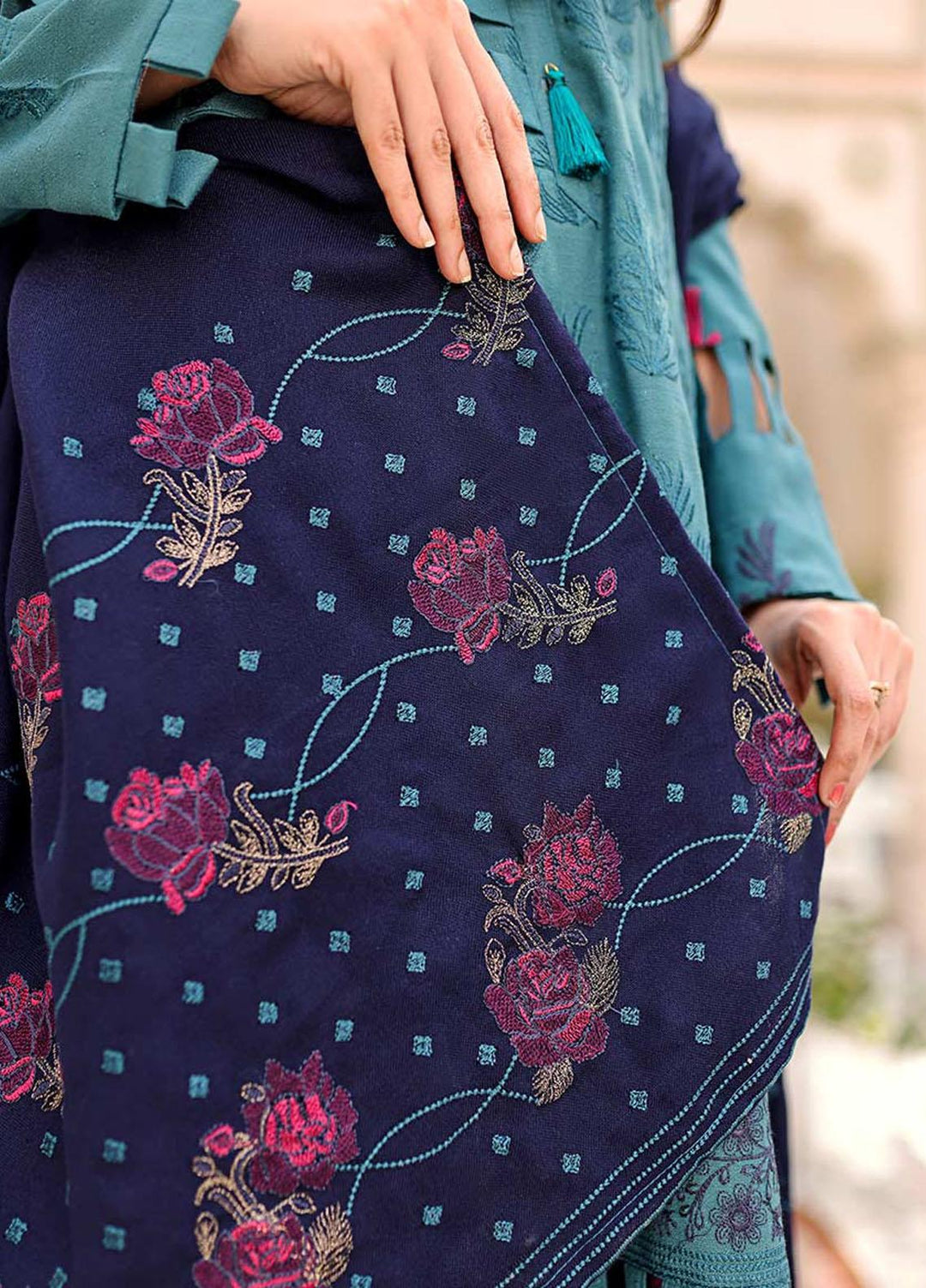 Chantilly De Lace By Aalaya Embroidered Dhanak Suits Unstitched 3 Piece ALY22CDL-V3 D-05 - Winter Collection