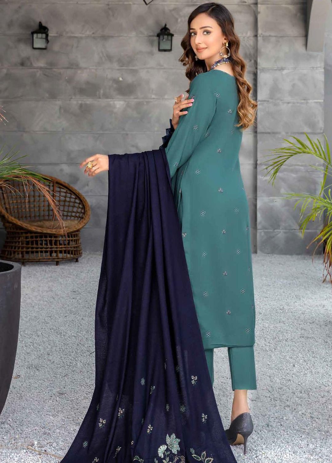 Chantilly De Lace By Aalaya Embroidered Dhanak Suits Unstitched 3 Piece ALY22CDL-V2 D-10 - Winter Collection