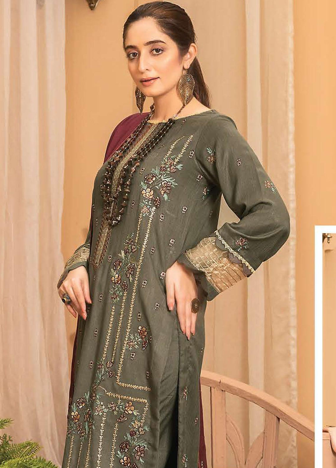Chantilly De Lace By Aalaya Embroidered Dhanak Suits Unstitched 3 Piece ALY22CDL-V4 DE-07 - Winter Collection