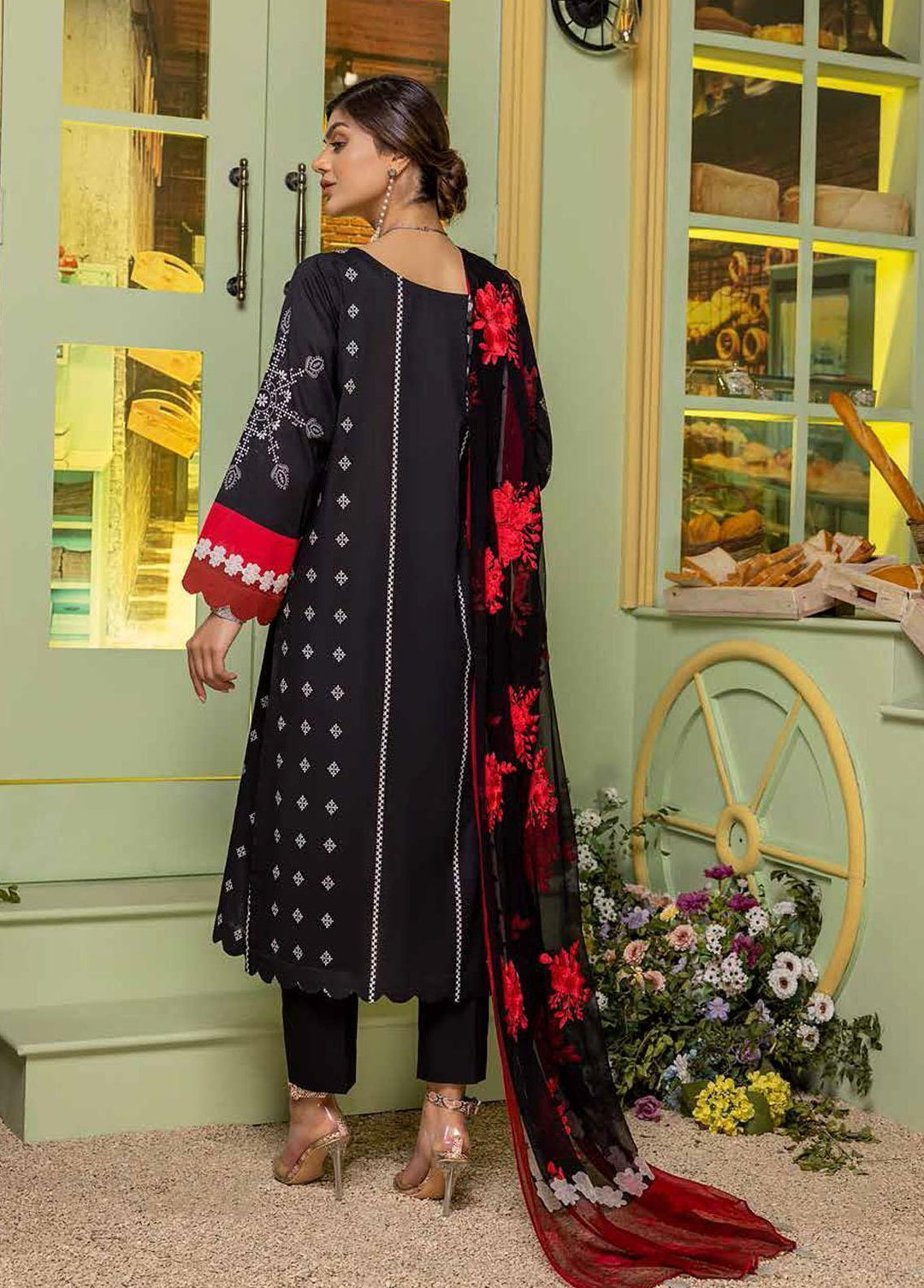 Charizma Embroidered Lawn Suits Unstitched 3 Piece CRZ22BW CBW:05 - Summer Collection