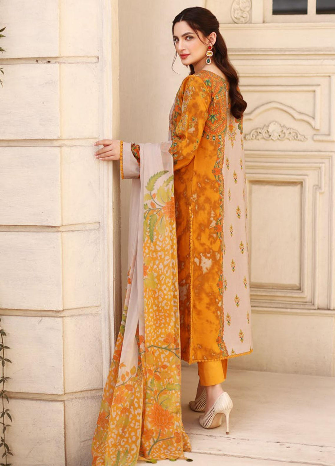 Charizma Printed Lawn Suits Unstitched 3 Piece CRZ23CP-V2 CP-014 - Summer Collection