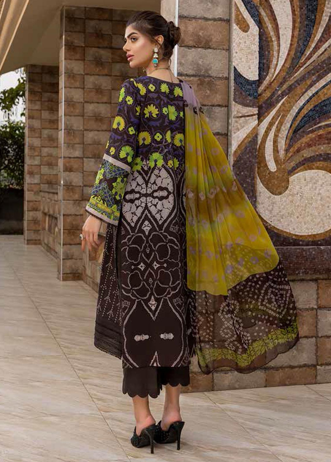 Combination By Charizma Embroidered Lawn Suits Unstitched 3 Piece CRZ22BC CCS-01B - Summer Collection