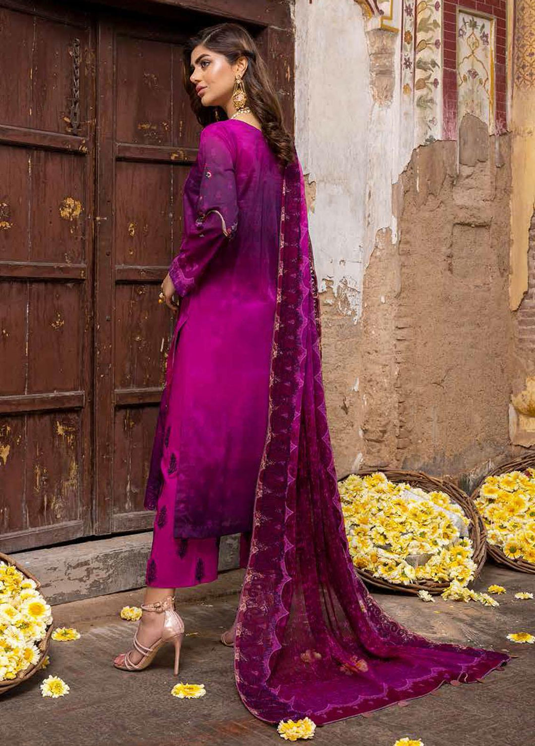 Naranji By Charizma Embroidered Lawn Suits Unstitched 3 Piece CRZ22-N2 CN/17 - Summer Collection