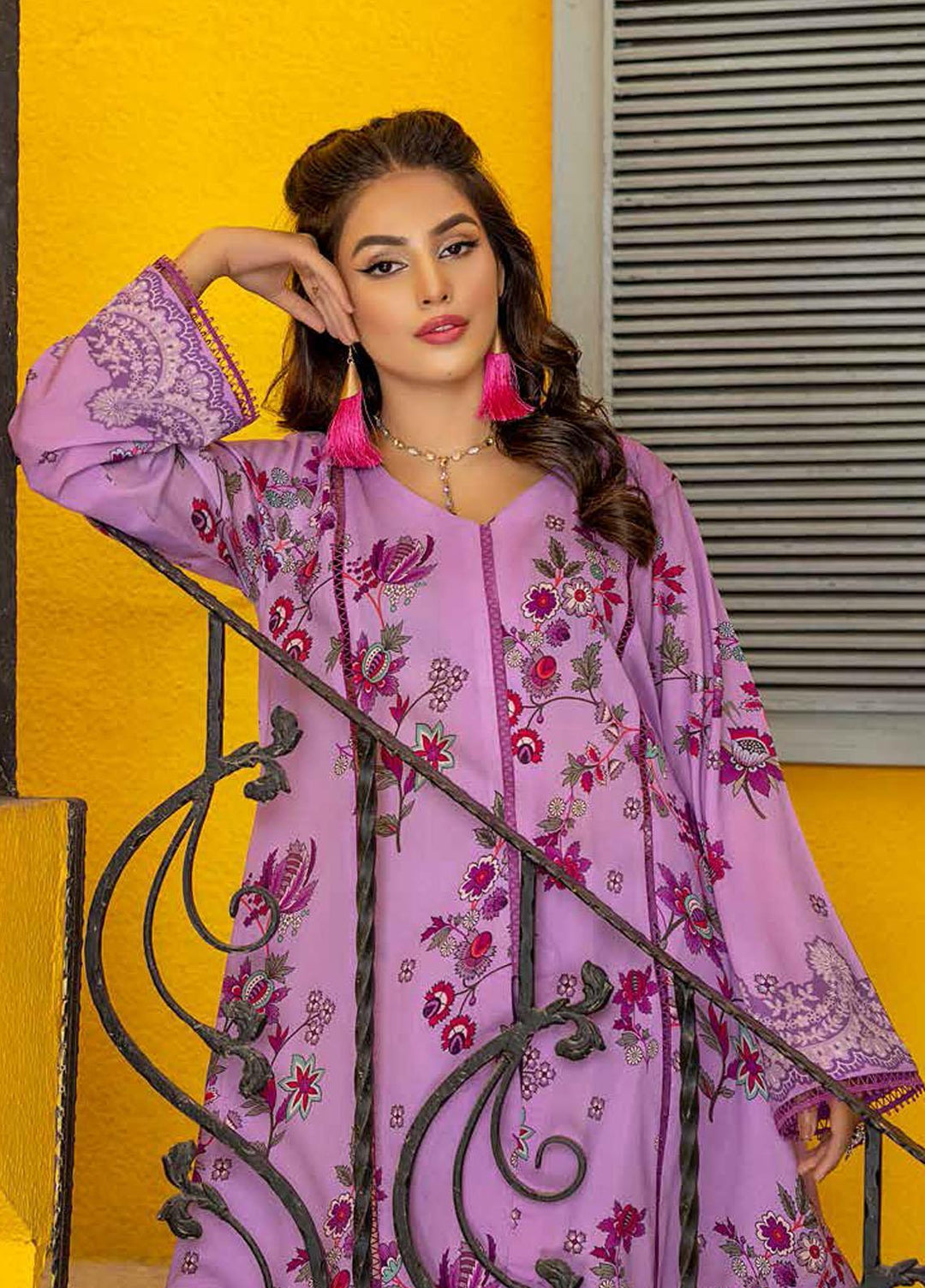 Nazneen By Charizma Printed Lawn Suits Unstitched 2 Piece CRZ22N D-04 - Summer Collection