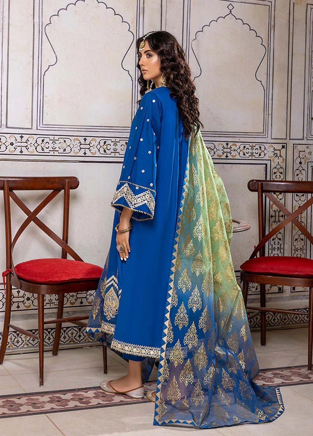 Charizma Luxury Pret  Lawn 3 Piece CNP22-30