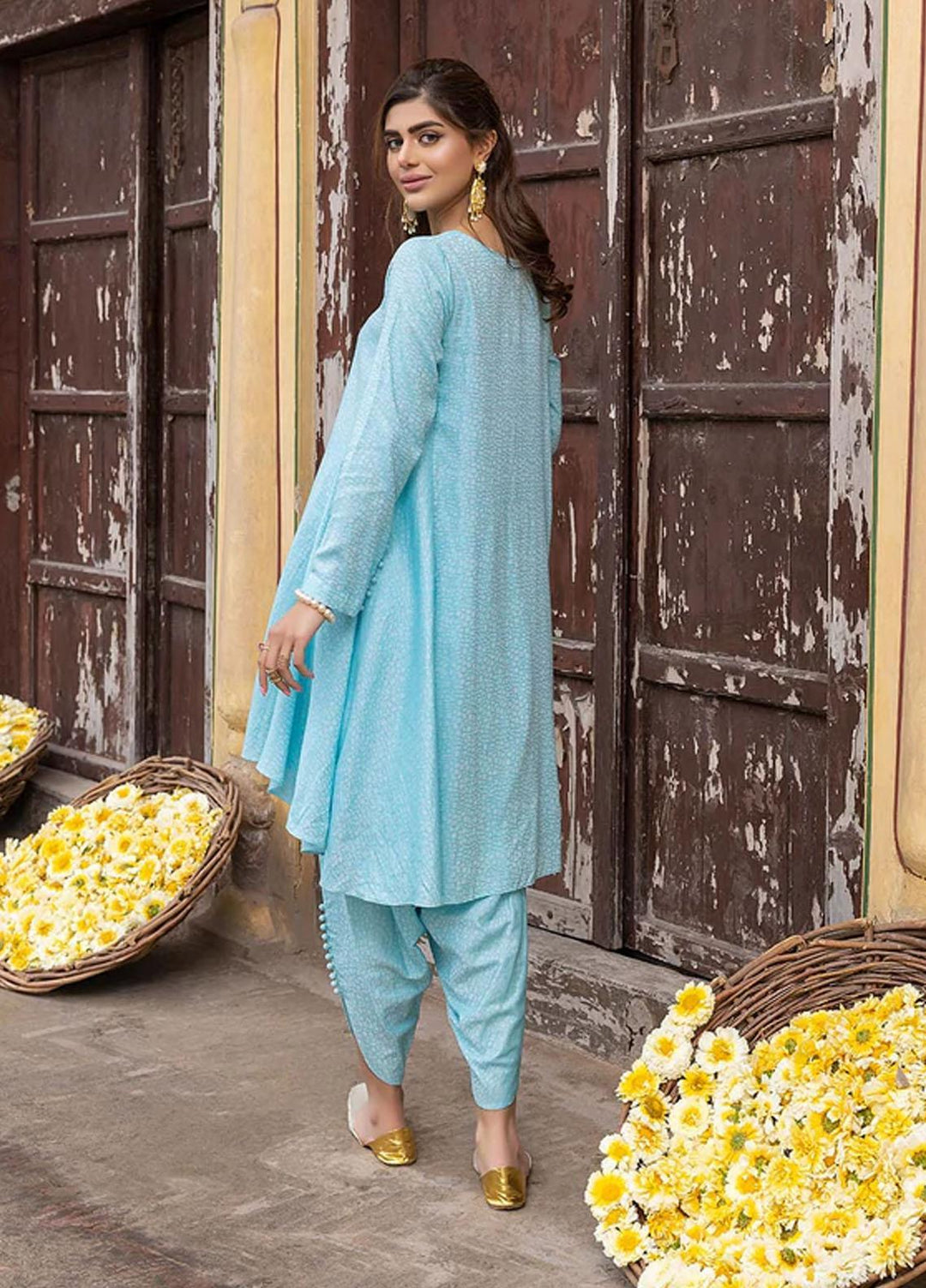 Charizma Luxury Pret  Lawn 2 Piece CPG22-19