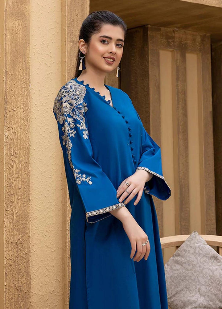 Charizma Luxury Pret  Lawn 2 Piece CNP22-25