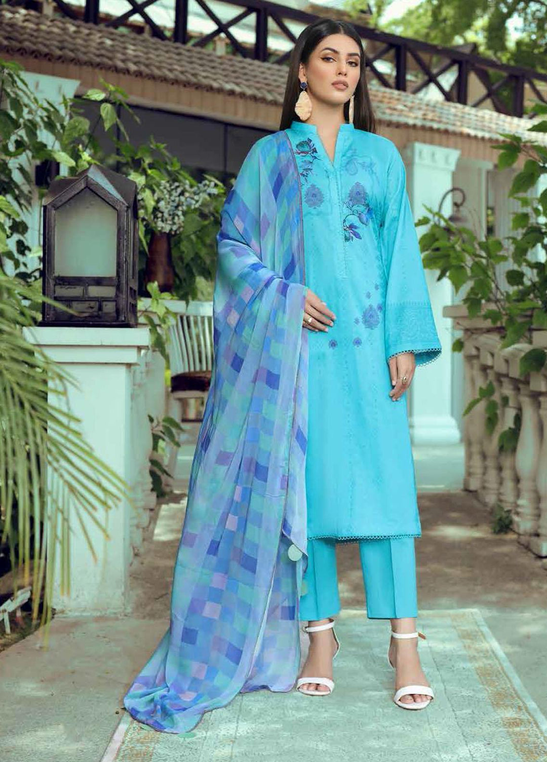 Signature Prints By Charizma Printed Lawn Suits Unstitched 3 Piece CRZ22SP CSP-06 - Summer Collection